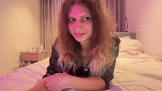 desirable_rica animated gif teaser