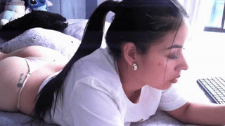 zoemonroee_ animated gif teaser