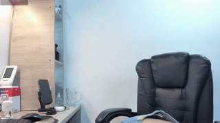 kim_and_mia animated gif teaser