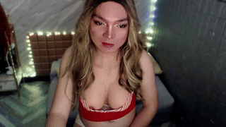 chloe_levine animated gif teaser