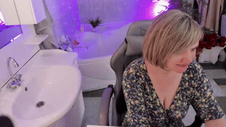 miss_giulia animated gif teaser
