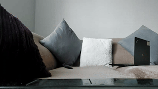 awizr animated gif teaser
