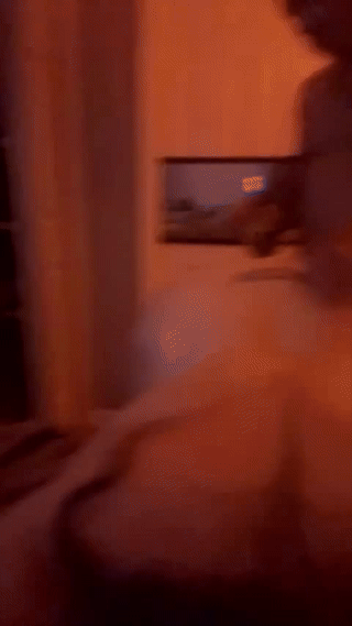 bela_sophie_ animated gif teaser