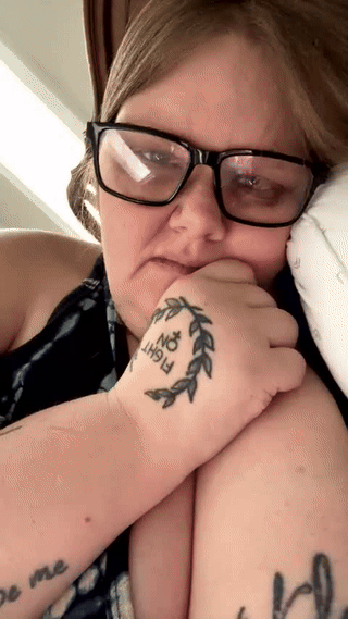 melisalopezz animated gif teaser