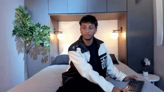 loverscare animated gif teaser