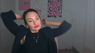 girl_i_am animated gif teaser