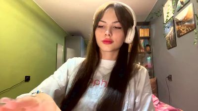 AraVanderwal's Profile