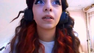 AwrinaSnow's Profile