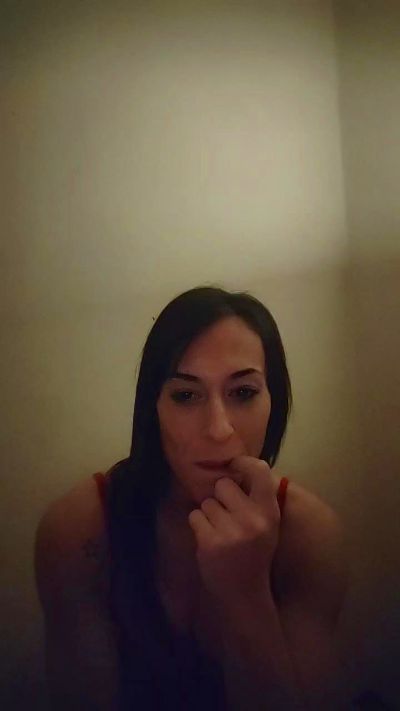 BennyHot90's Profile