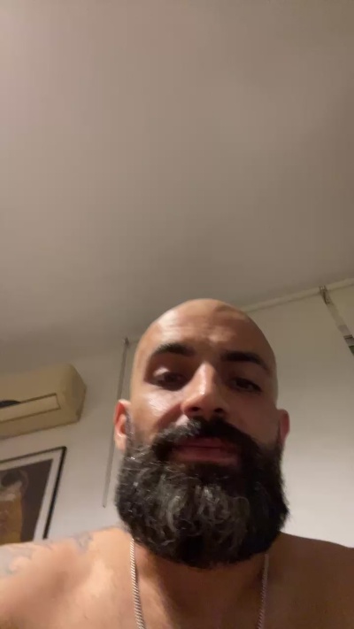 Biberonlechero's Profile