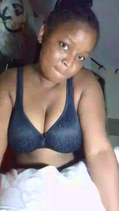 BustyDream22's Profile