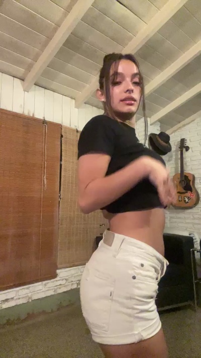 Chinita_x_22's Profile