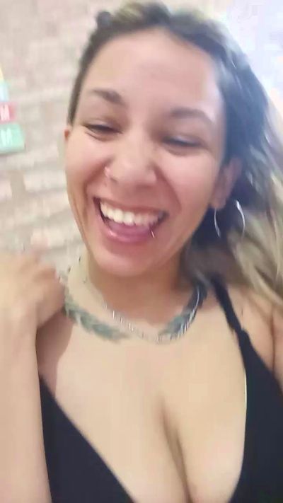 Emiily67's Profile