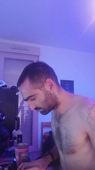 Guillaume9221a Profile Image