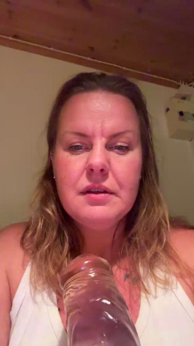 HorneyMilfSWED's Profile