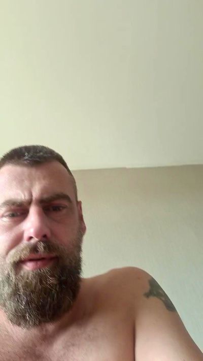 Hornybimale111's Profile