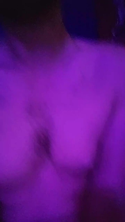 JulianneMon's Profile