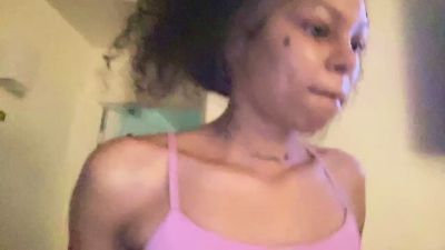 Kylajaadee's Profile