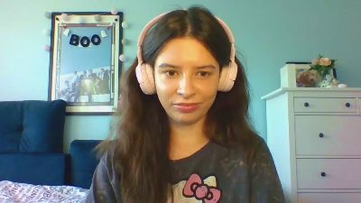 LariceSweetgirl's Profile