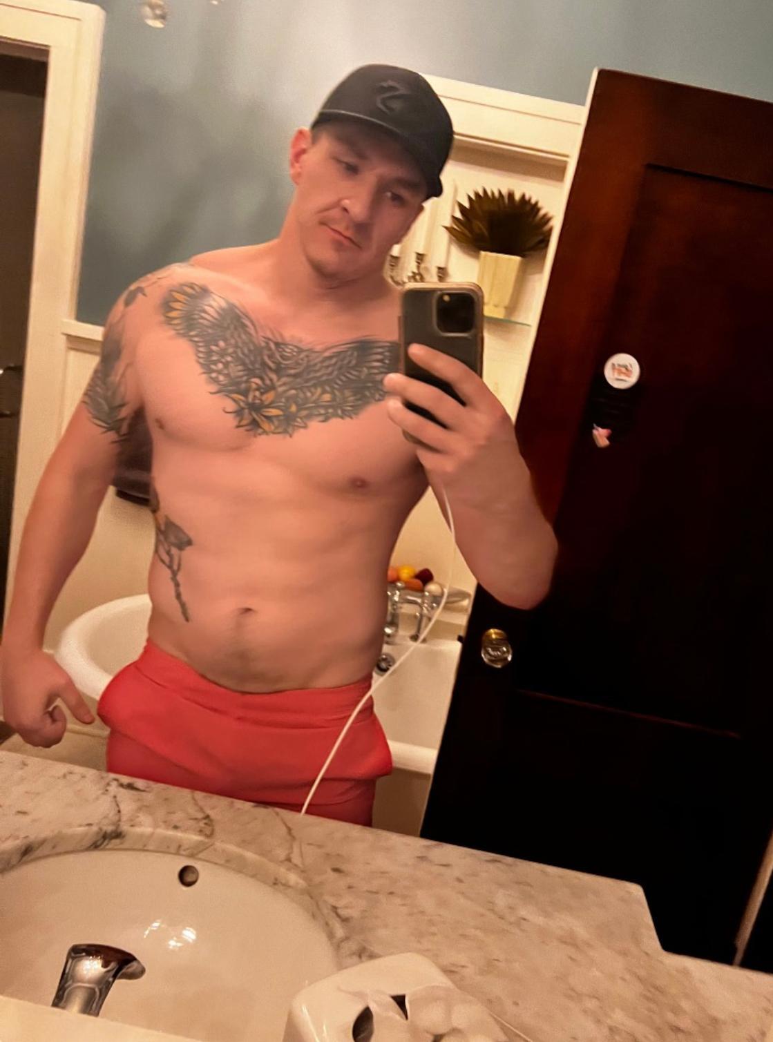 Leathercouple68's Profile