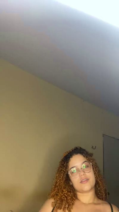 Lolacavalona's Profile