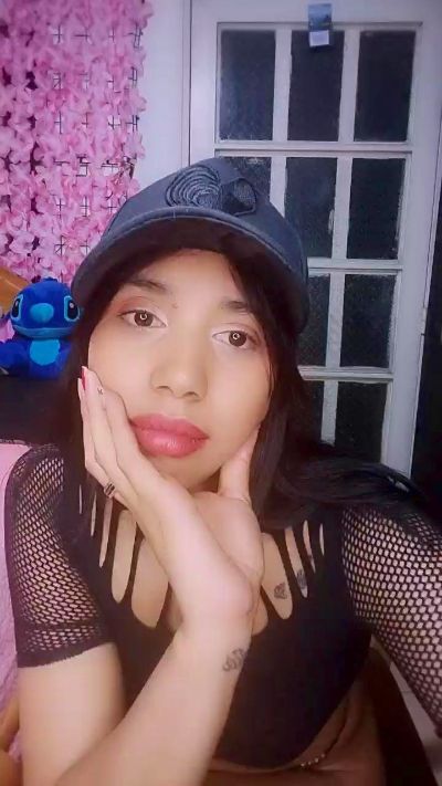 NahomyBelle's Profile