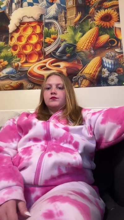Phatassblond's Profile