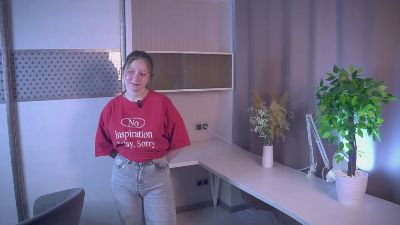 RhiannonSelvy's Profile