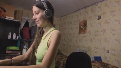 RoxannAbes's Profile