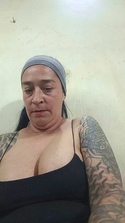 SexyTattooed7's Profile