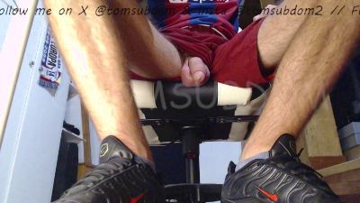 Tomsubdom's Profile