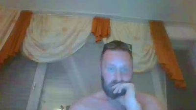 Tuggehs44's Profile