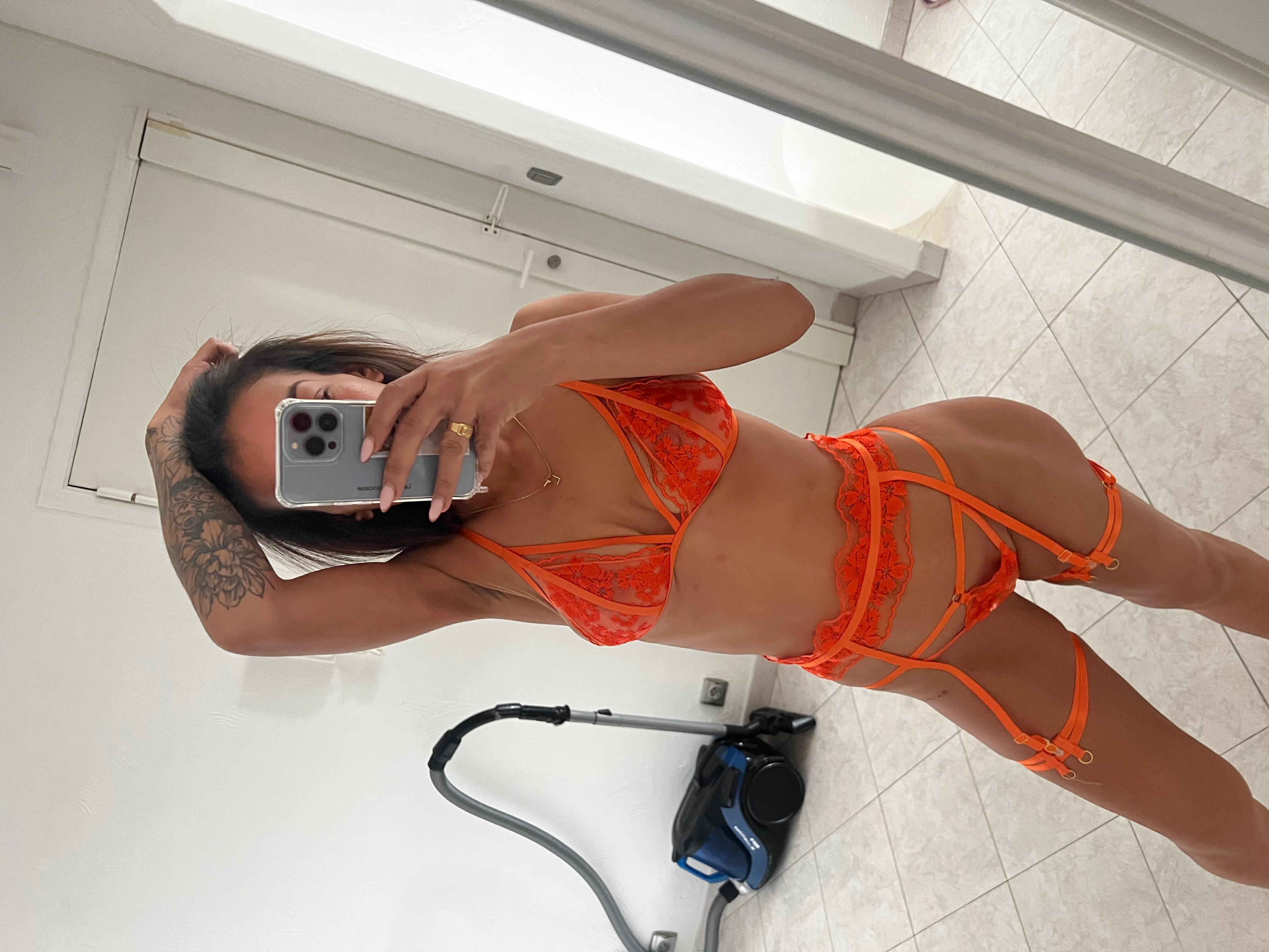 Youngmilf006's Profile