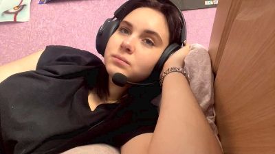 ZENDAYAS_EYES's Profile