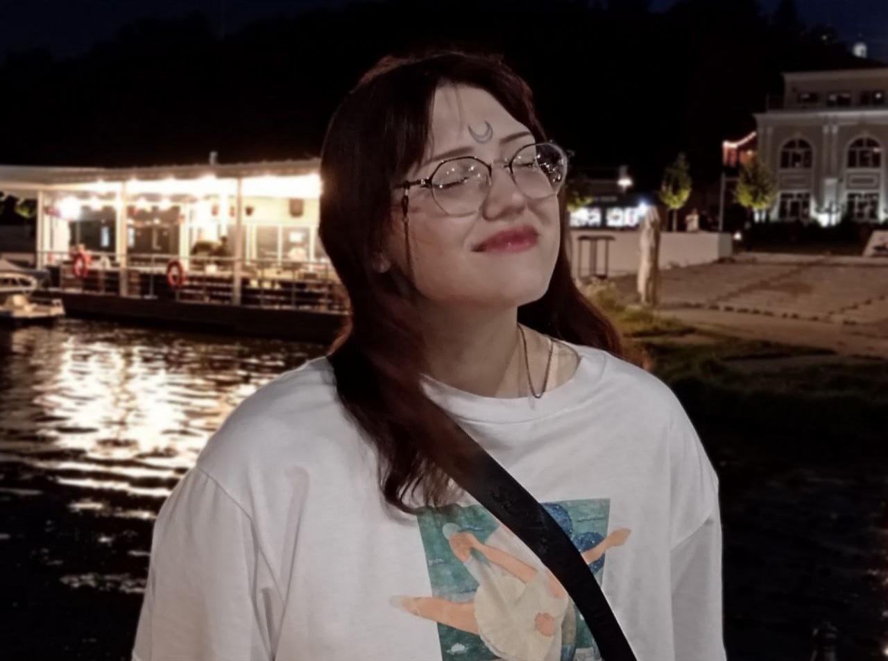 ZaraGrandon's Profile