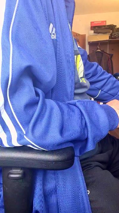 Zeigegeil2025's Profile