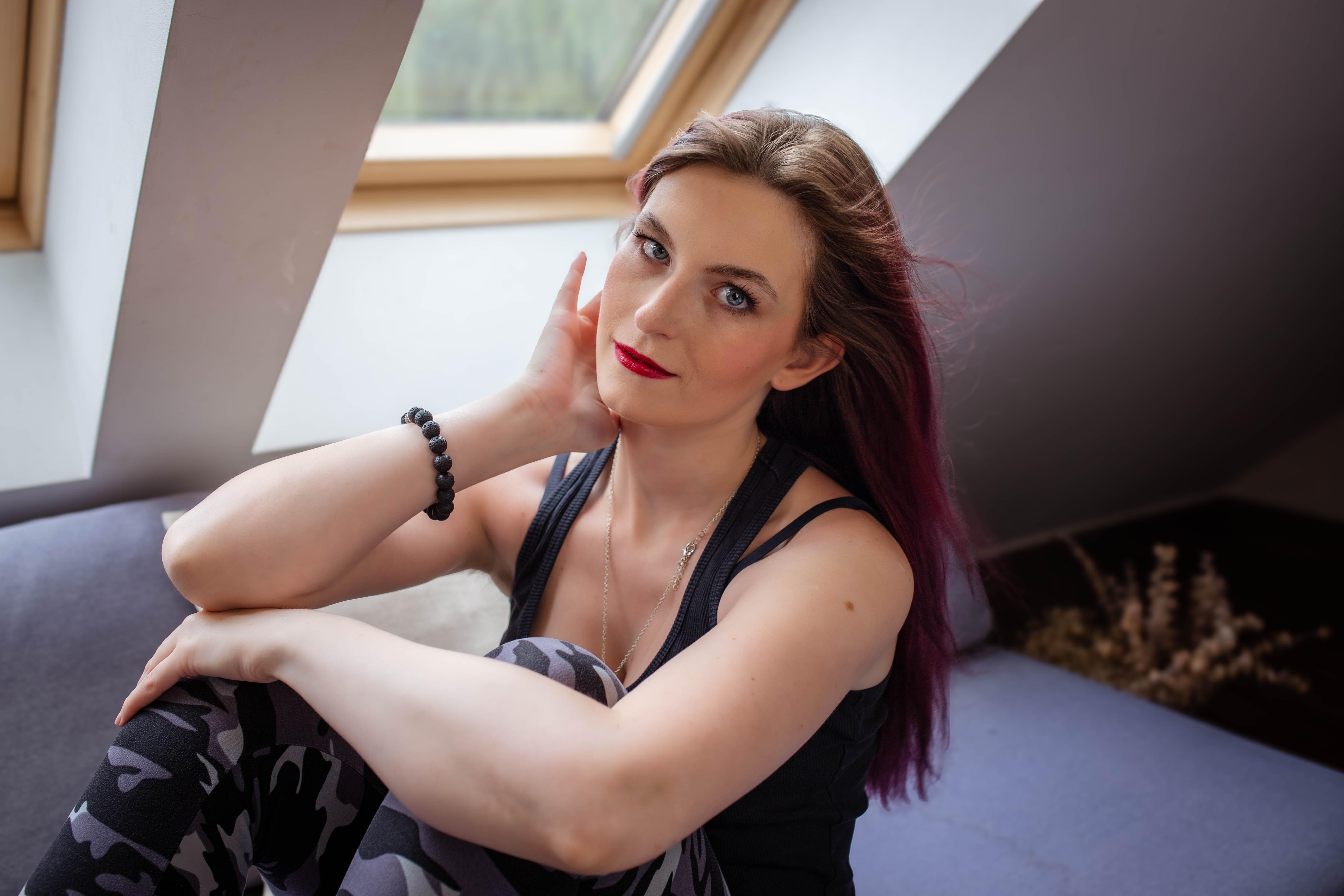 emma_tease Profile Image