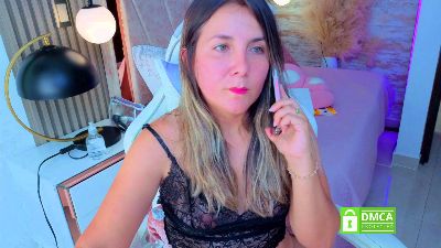 nia_blonde2's Profile