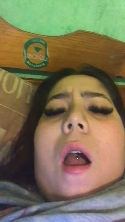 parejahot235's Profile