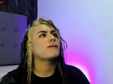 _canela__hot live stage