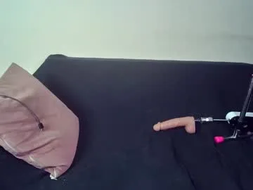 _emma_sugar live stage