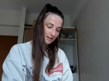 _goddessaurora live stage