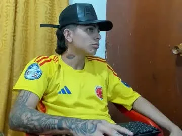 _latinhot_420 live stage