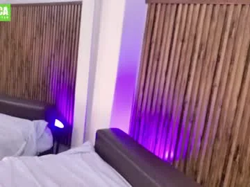 _veronicadeleon_ live stage