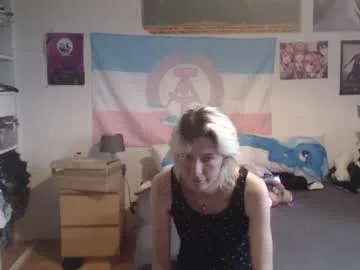 absintiliak live stage