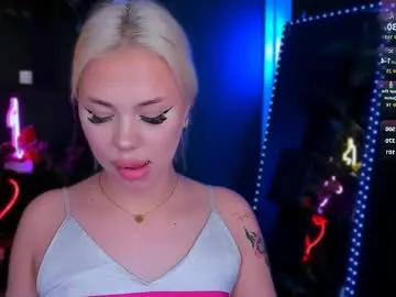 alexa_bonni live stage
