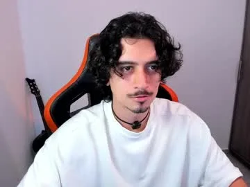 alexfloreszzz live stage