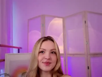 alice_tucci live stage