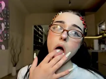 alicelannei live stage