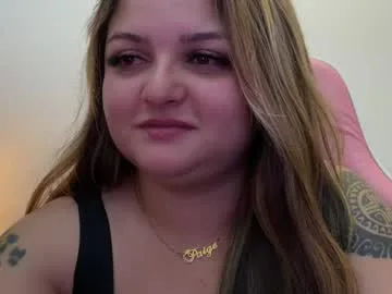 amandhaaa live stage